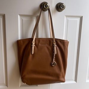 Michael Kors Tote